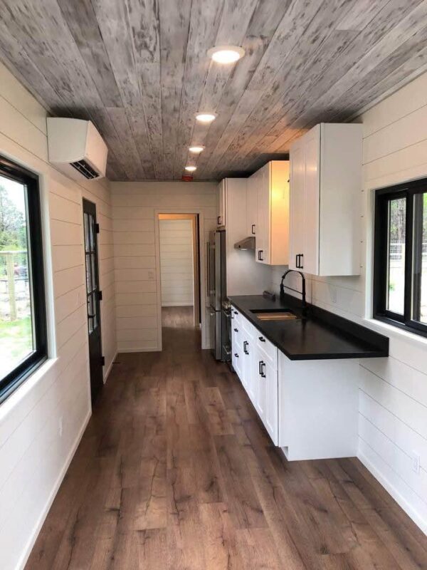 40FT’ High Cube Container Tiny Home - Image 4